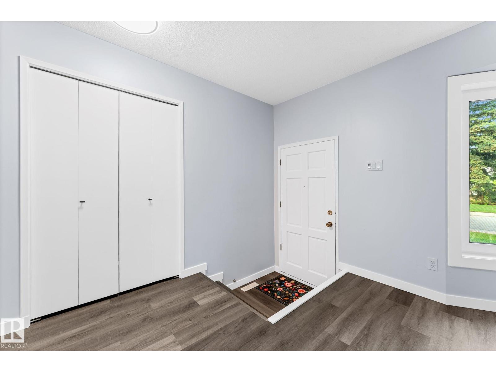 2451 115 ST NW - photo 4