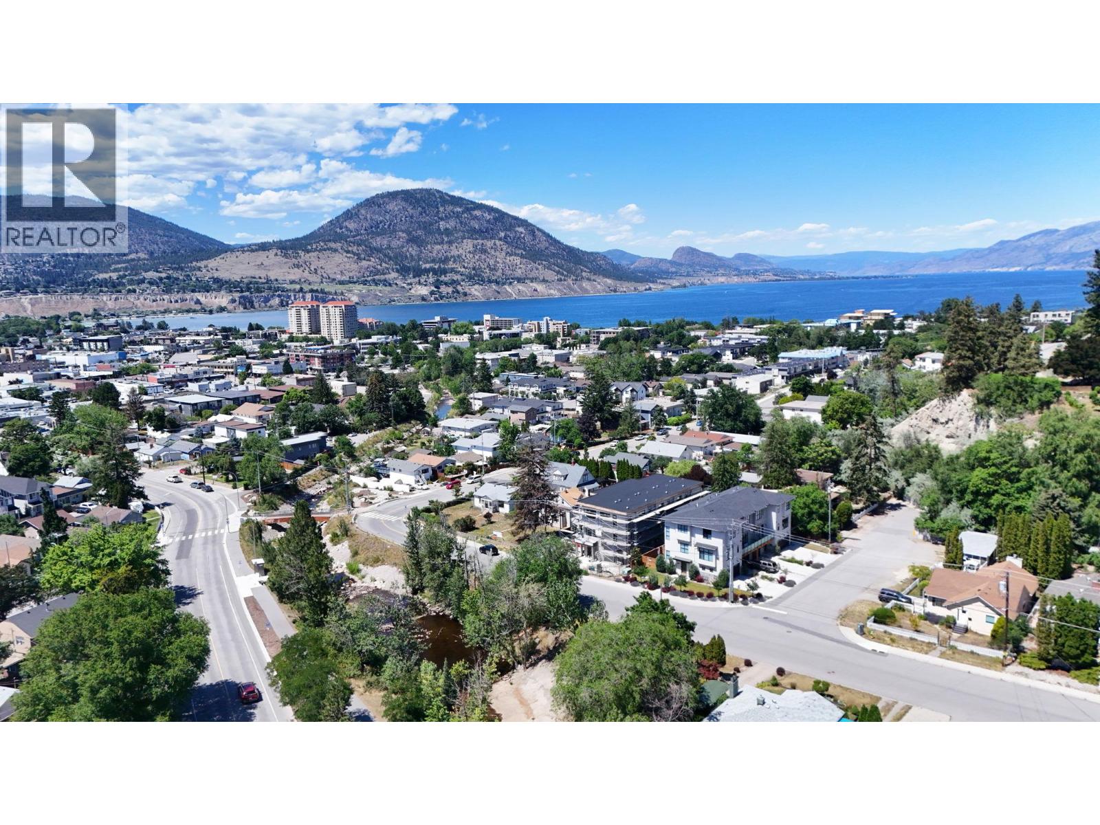 #101 463 WADE Avenue - 17