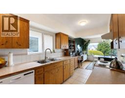 3578 W 15th Avenue, Vancouver, BC V6R2Z4 Photo 18