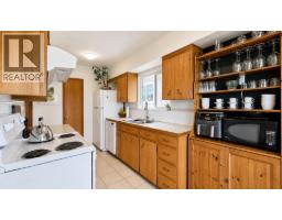 3578 W 15th Avenue, Vancouver, BC V6R2Z4 Photo 17