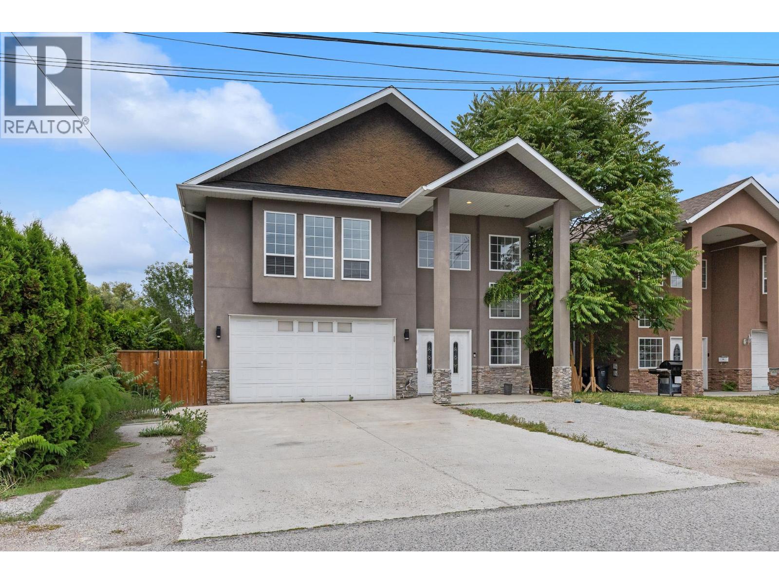 1374 McInnes Avenue - 70
