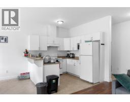 1374 Mcinnes Avenue, Kelowna, BC V1Y5V9 Photo 40
