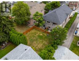 1374 Mcinnes Avenue, Kelowna, BC V1Y5V9 Photo 57