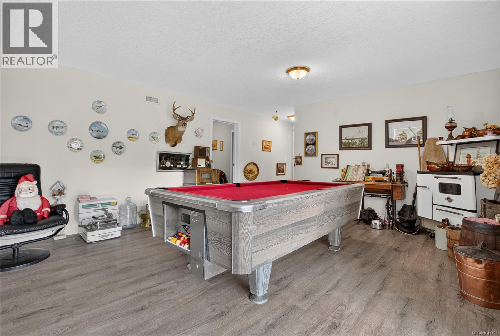 8148 Shasta Rd - 33