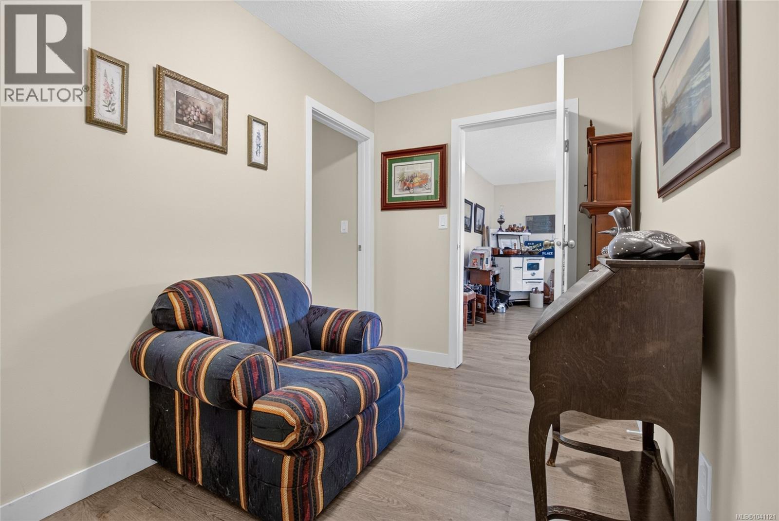8148 Shasta Rd - 28