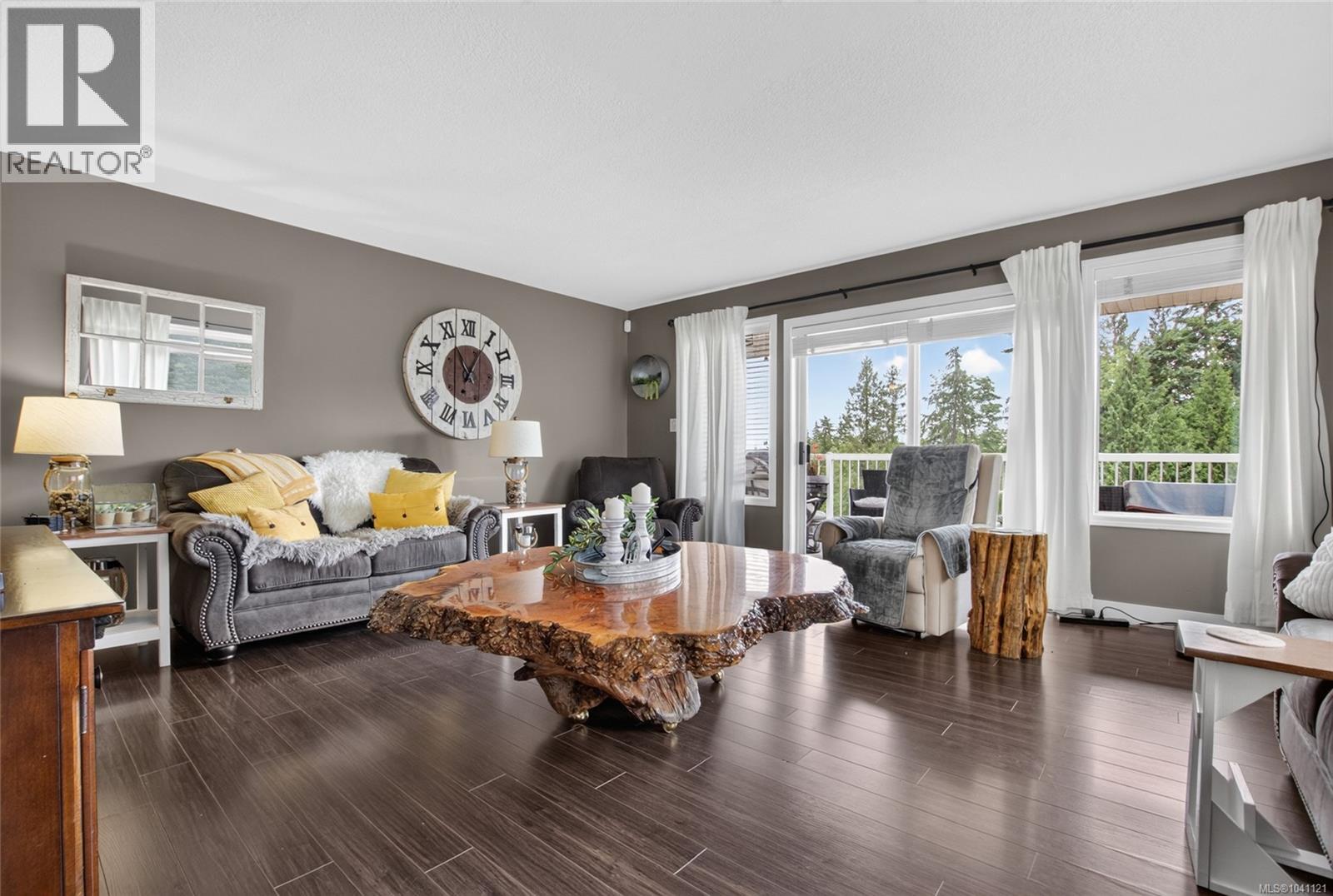8148 Shasta Rd - 9