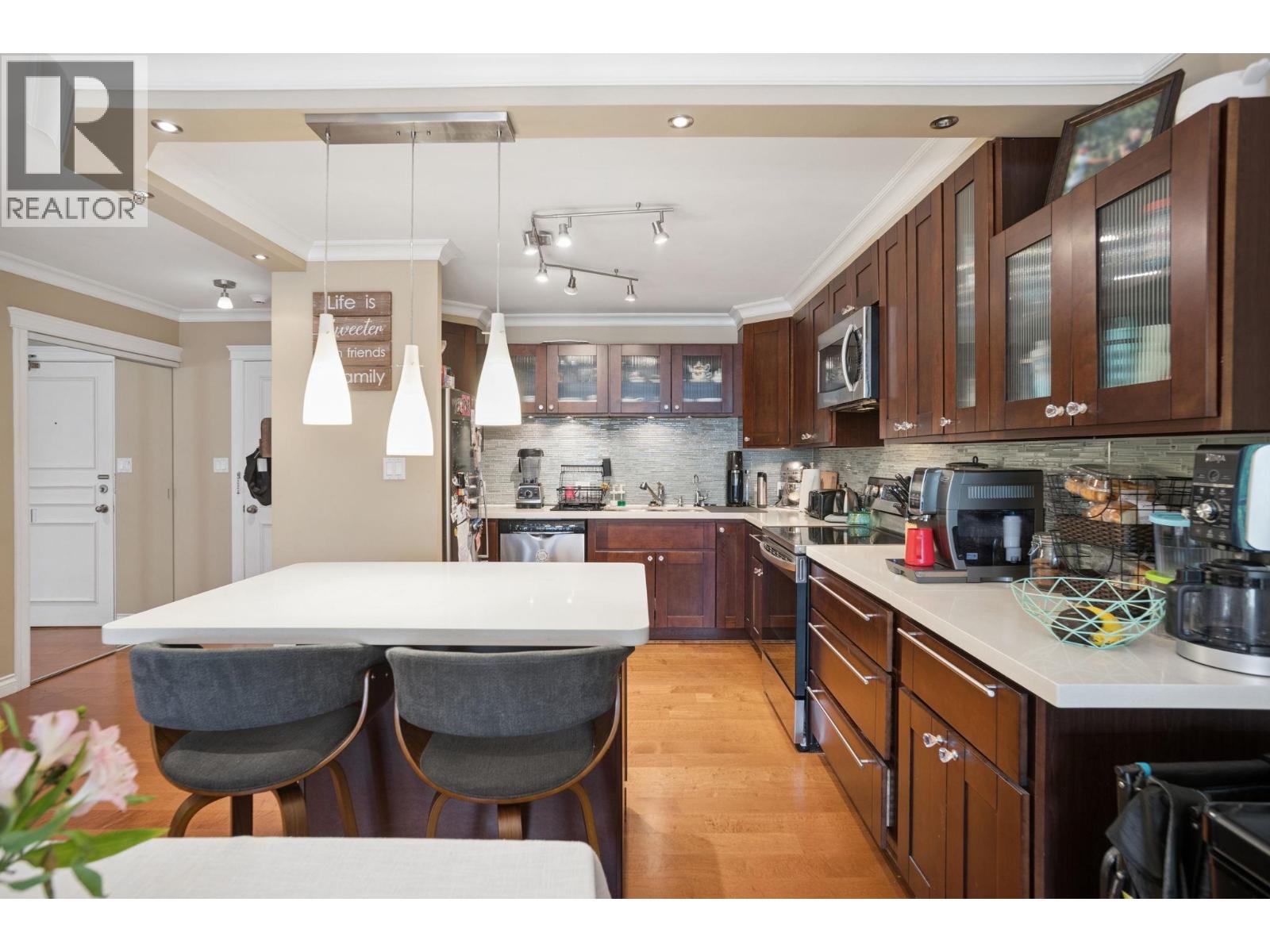 2 Bed, 2 Bath Apartment for Sale in Vancouver – 511 518 MOBERLY ROAD, Vancouver – MLS# R3141484 - Image 8