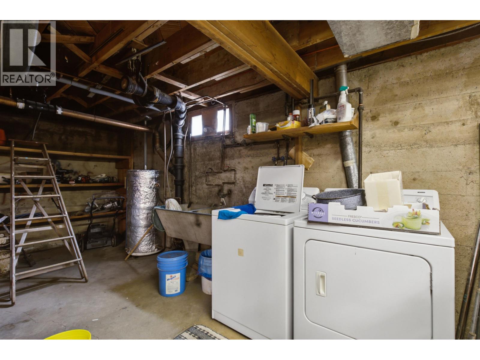 239 N FIFTH AVENUE, Williams Lake