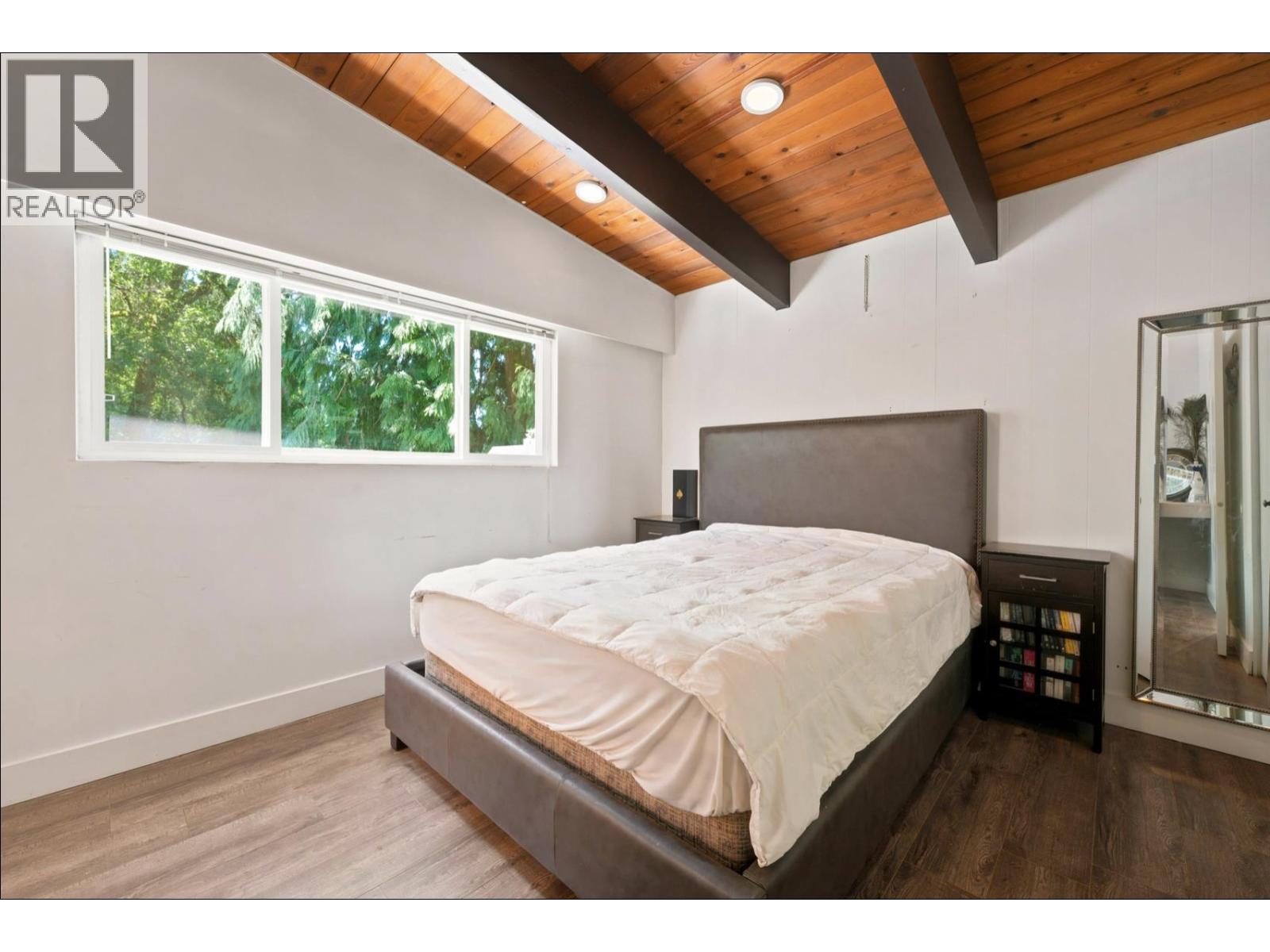 1707 DEMPSEY ROAD, North Vancouver