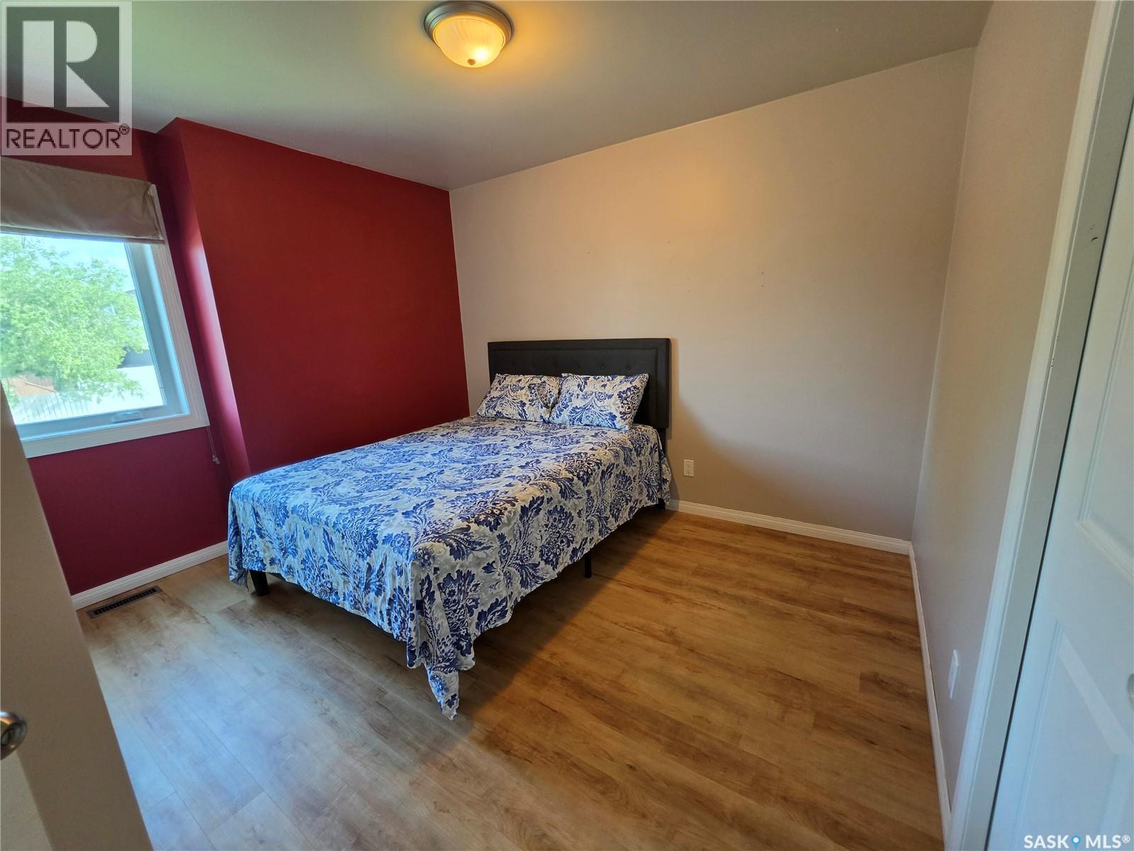 612 7th AVENUE W - 14