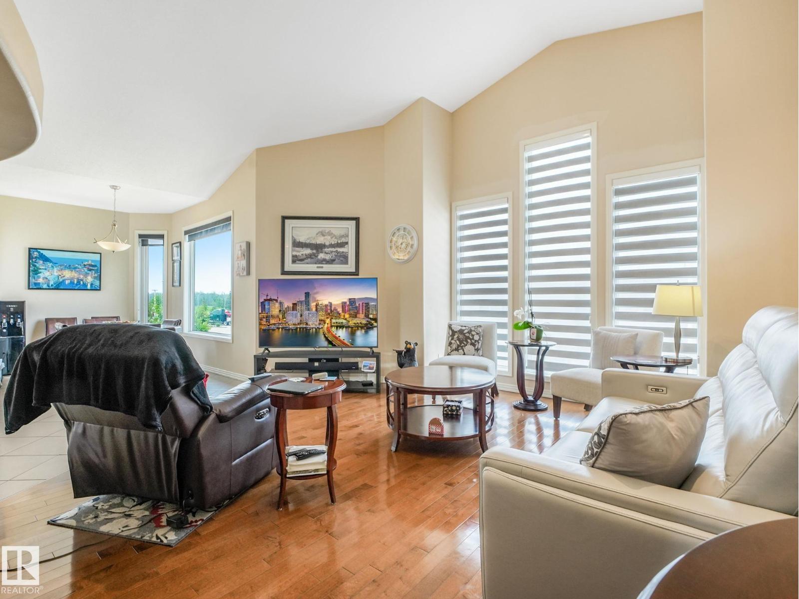 1058 JAMES CR NW — photo 17