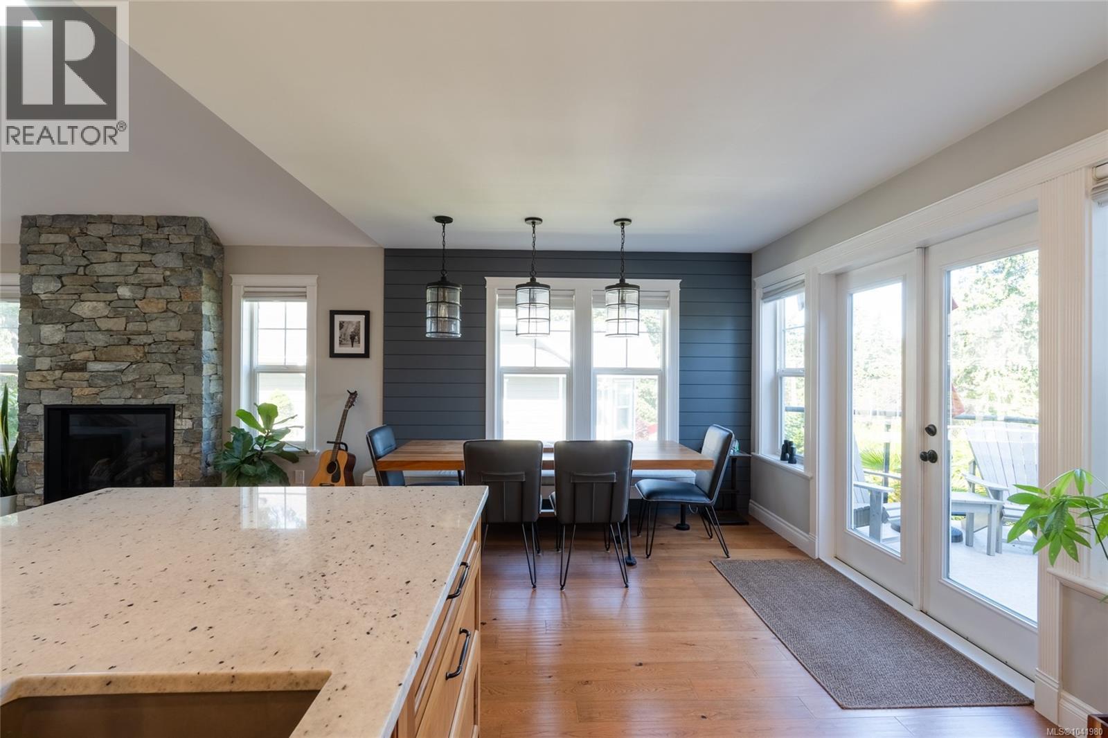 101 Gibraltar Bay Dr - 14