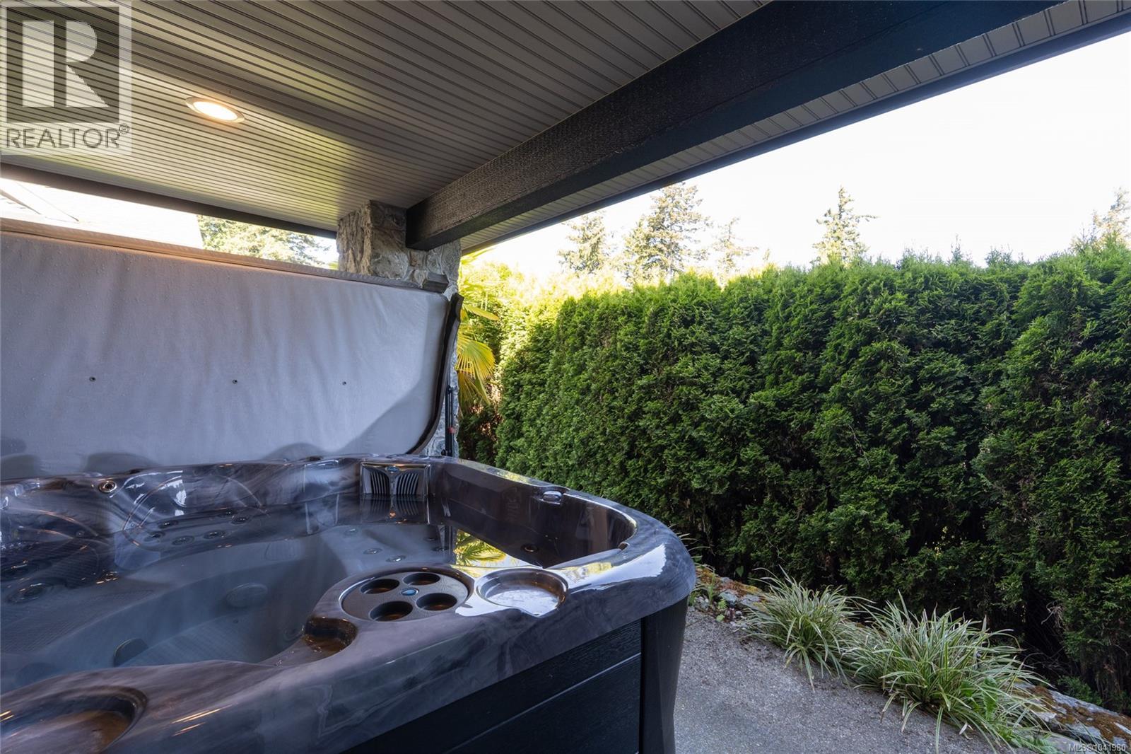 101 Gibraltar Bay Dr - 34