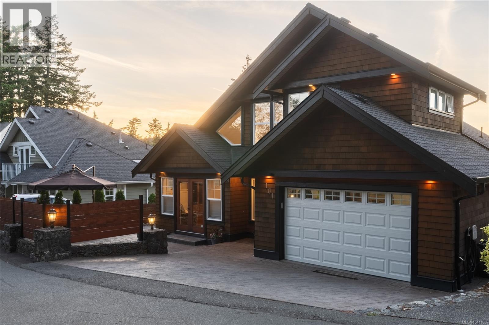 101 Gibraltar Bay Dr - 55