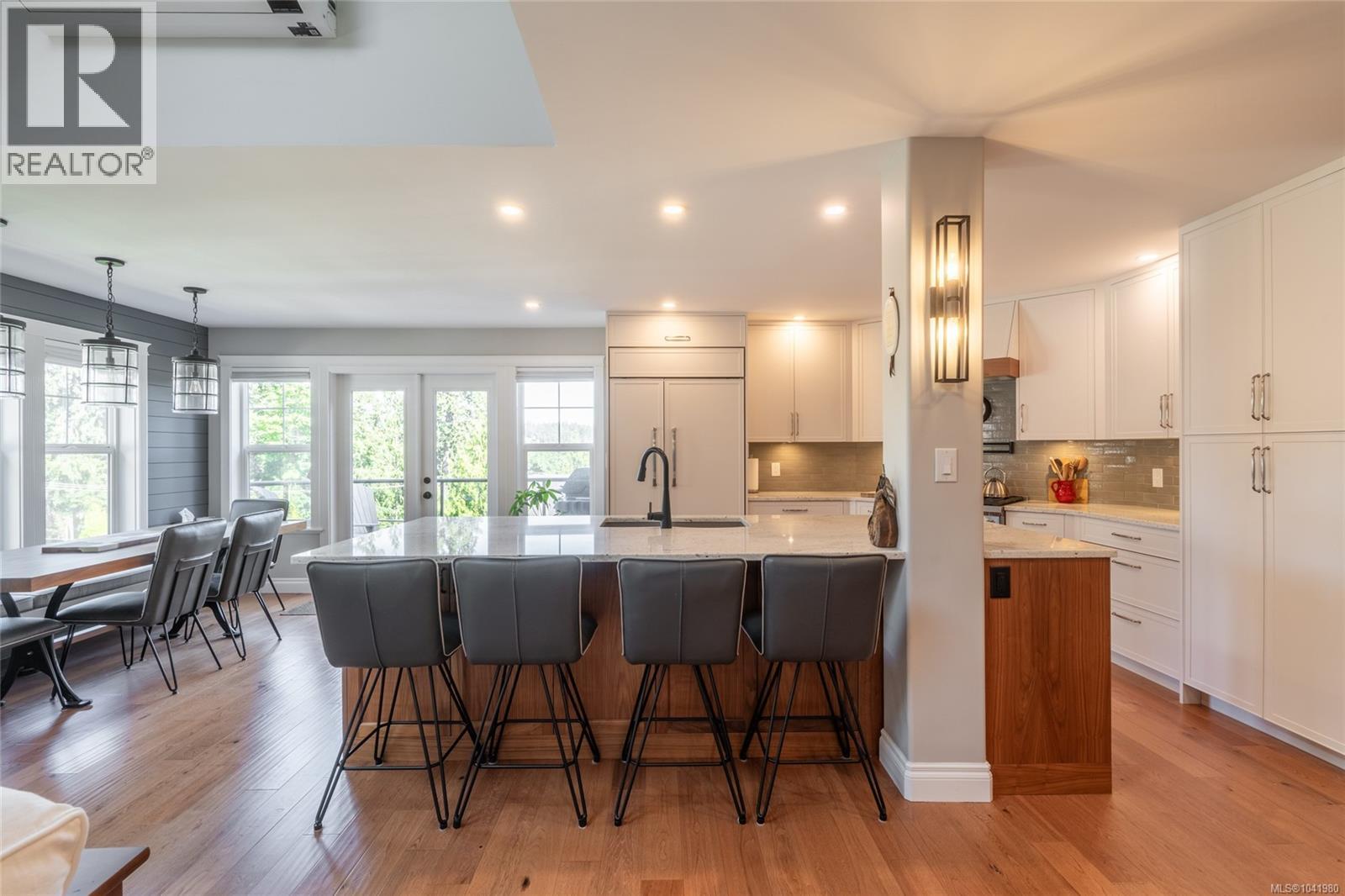 101 Gibraltar Bay Dr - 8