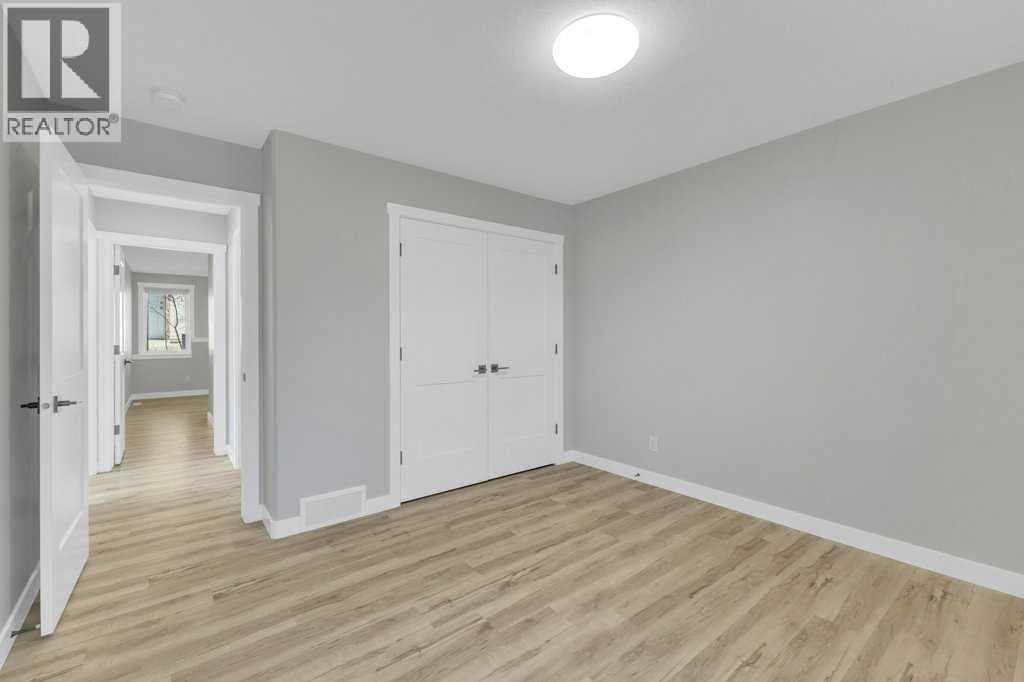 47 Bay View Street - 27