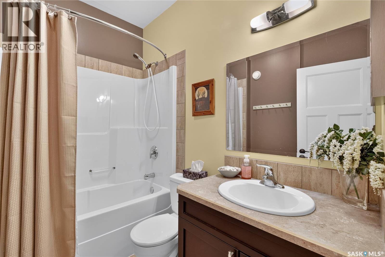 303B Lac des Iles ROAD - 26