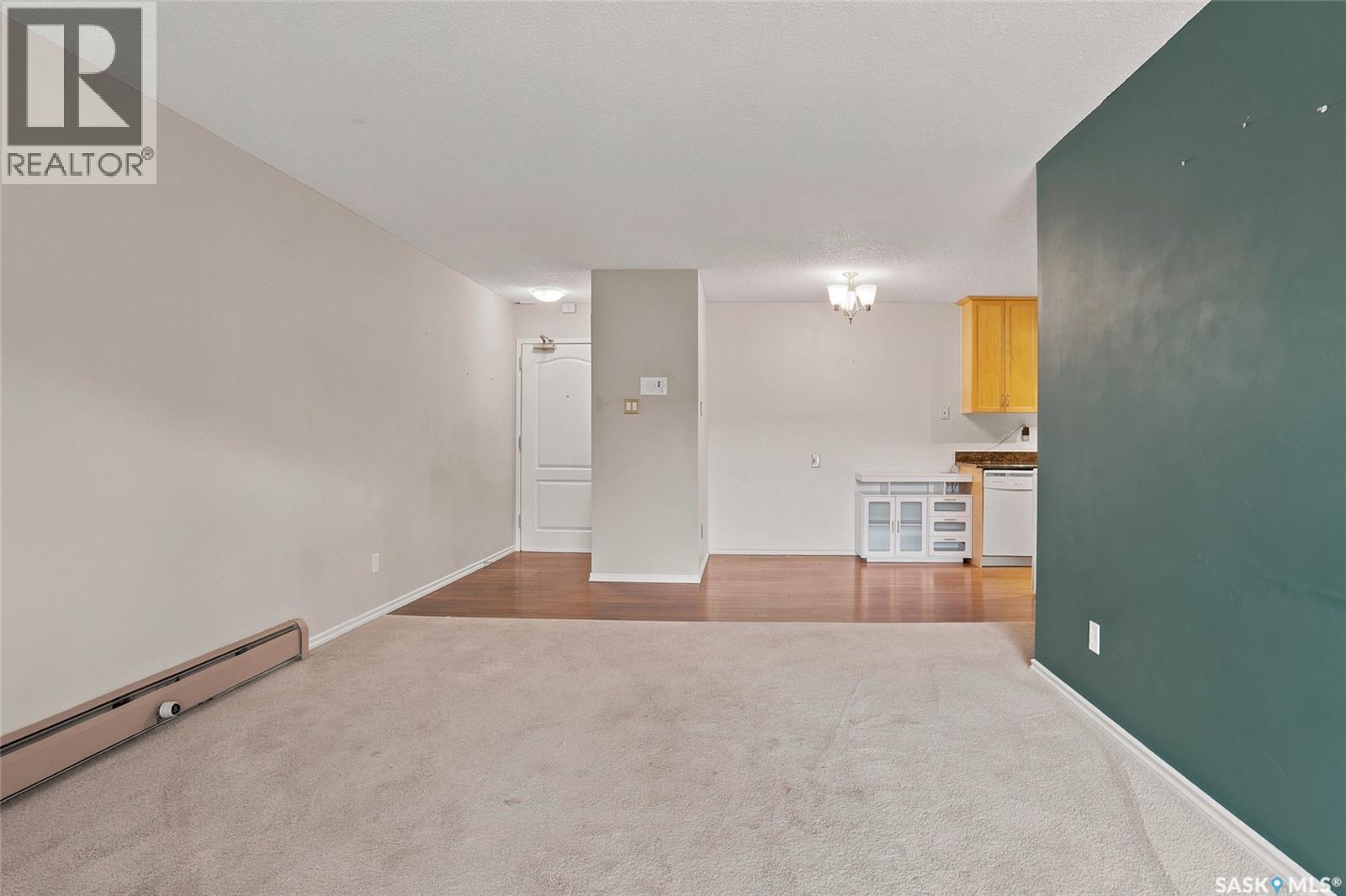 304D1 1121 Mckercher DRIVE — photo 6