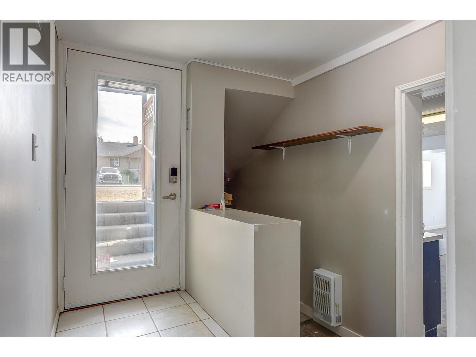 3415 24 Avenue - 35