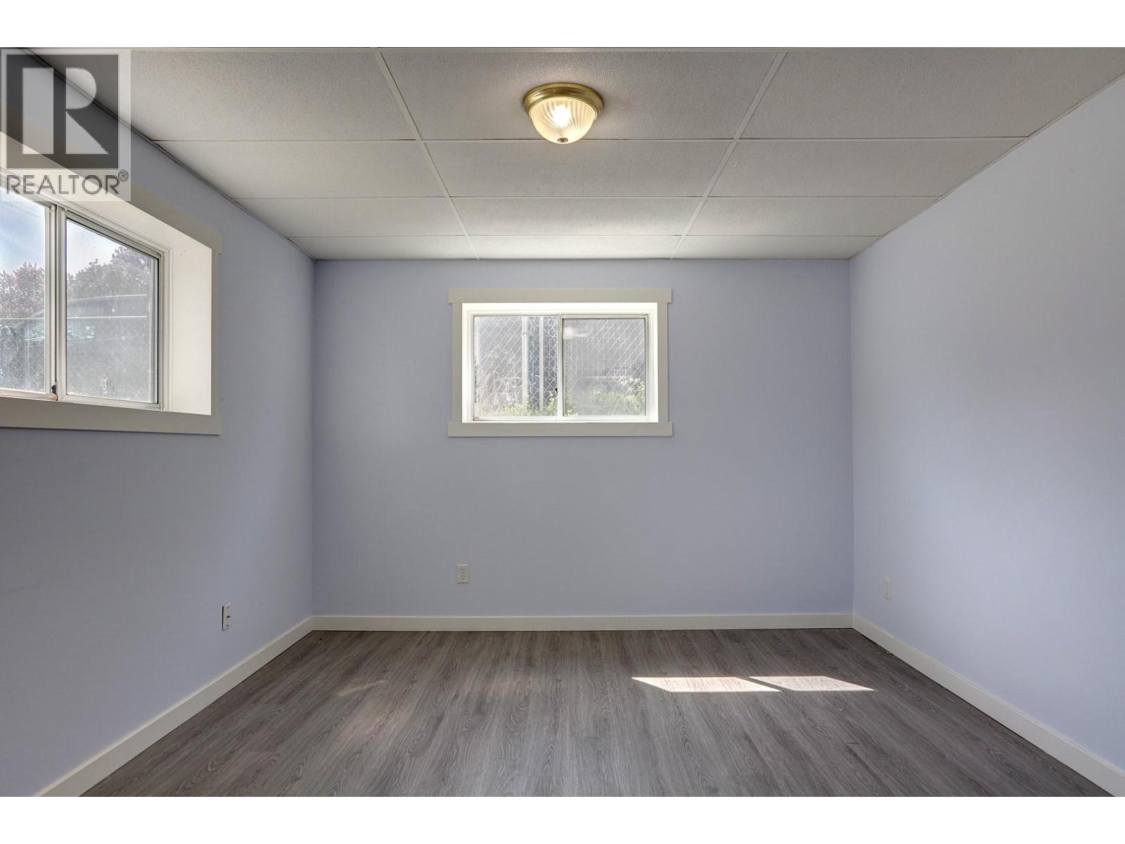 3415 24 Avenue - 41