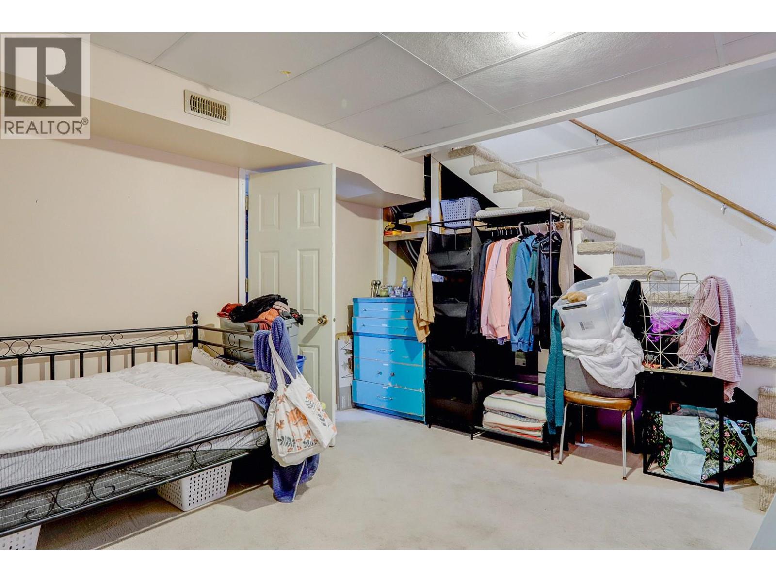 3415 24 Avenue - 28