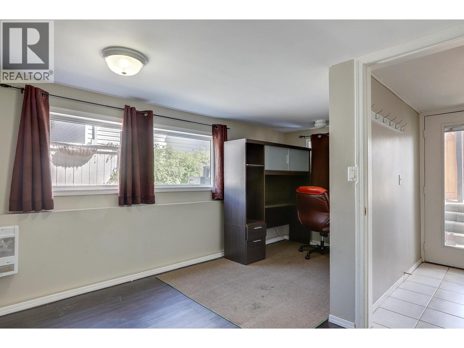 3415 24 Avenue - 51