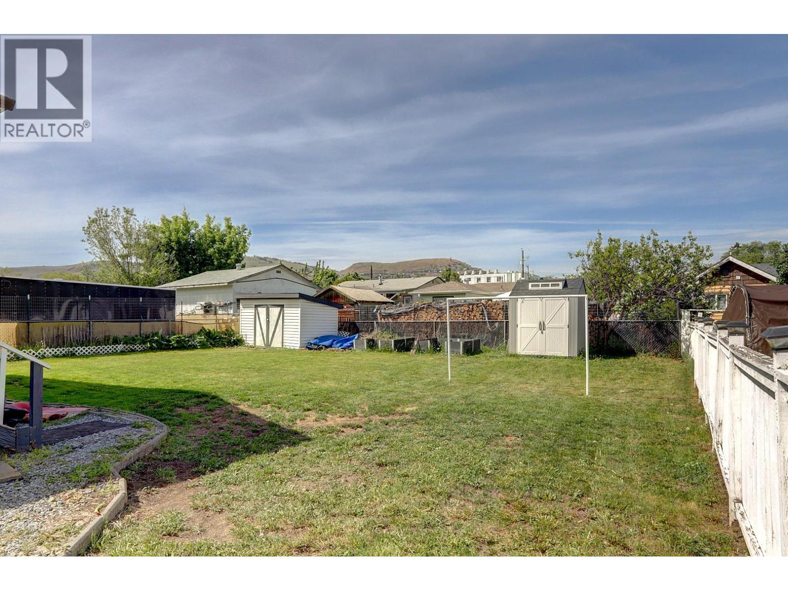 3415 24 Avenue - 60