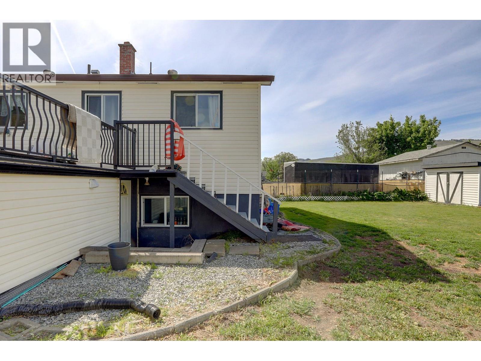 3415 24 Avenue - 58