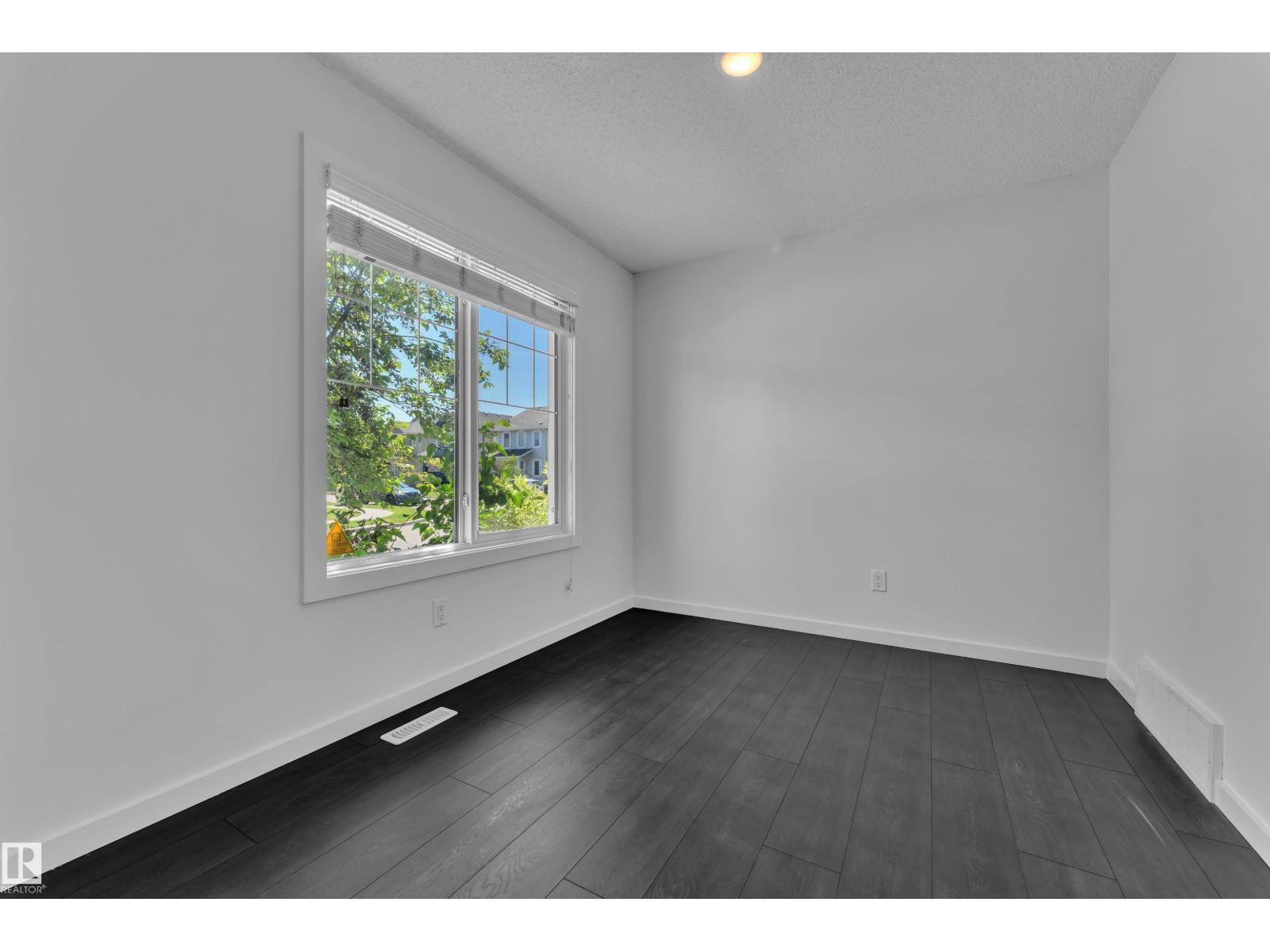 4118 6A ST NW - 12