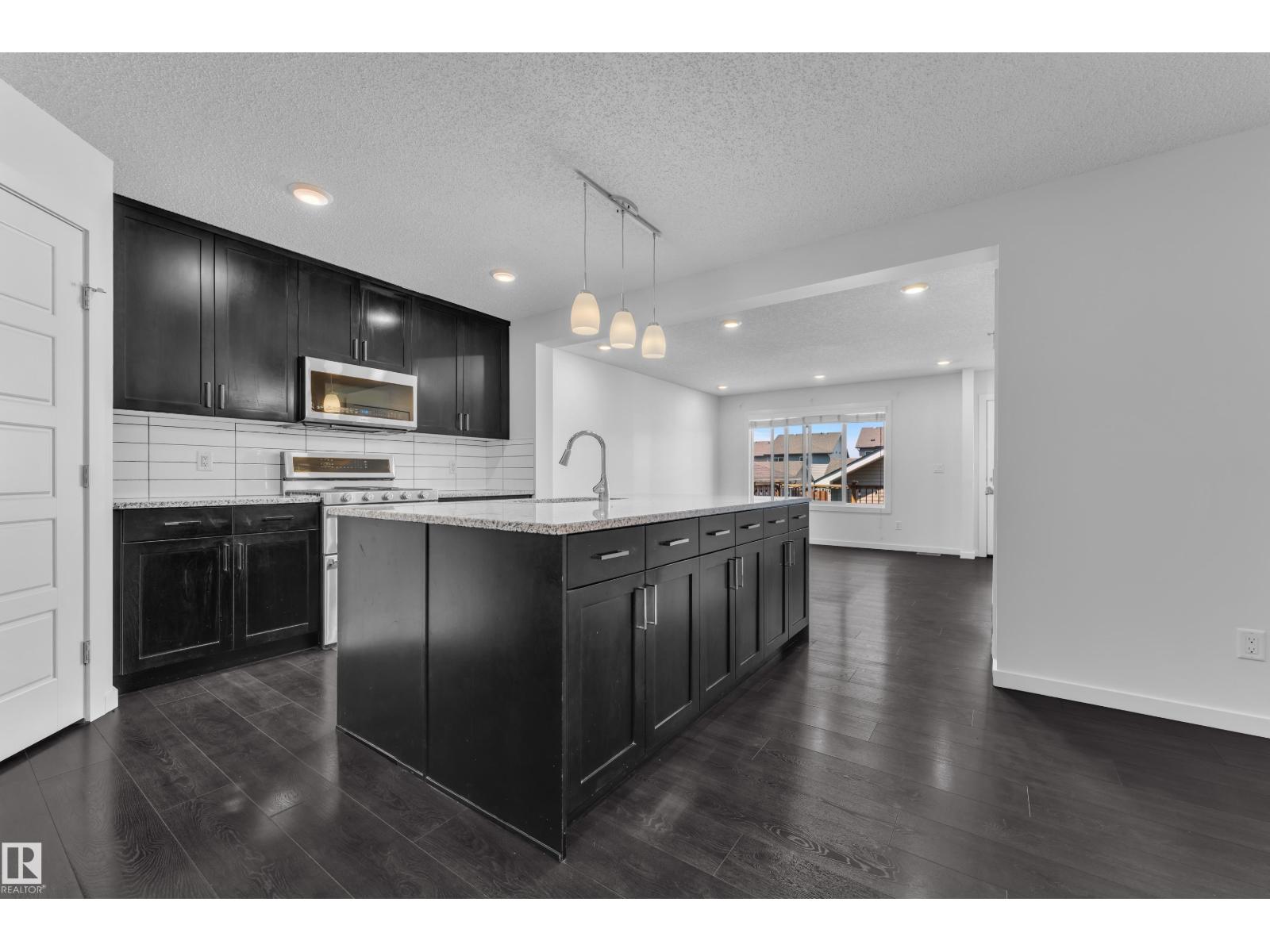 4118 6A ST NW - 16