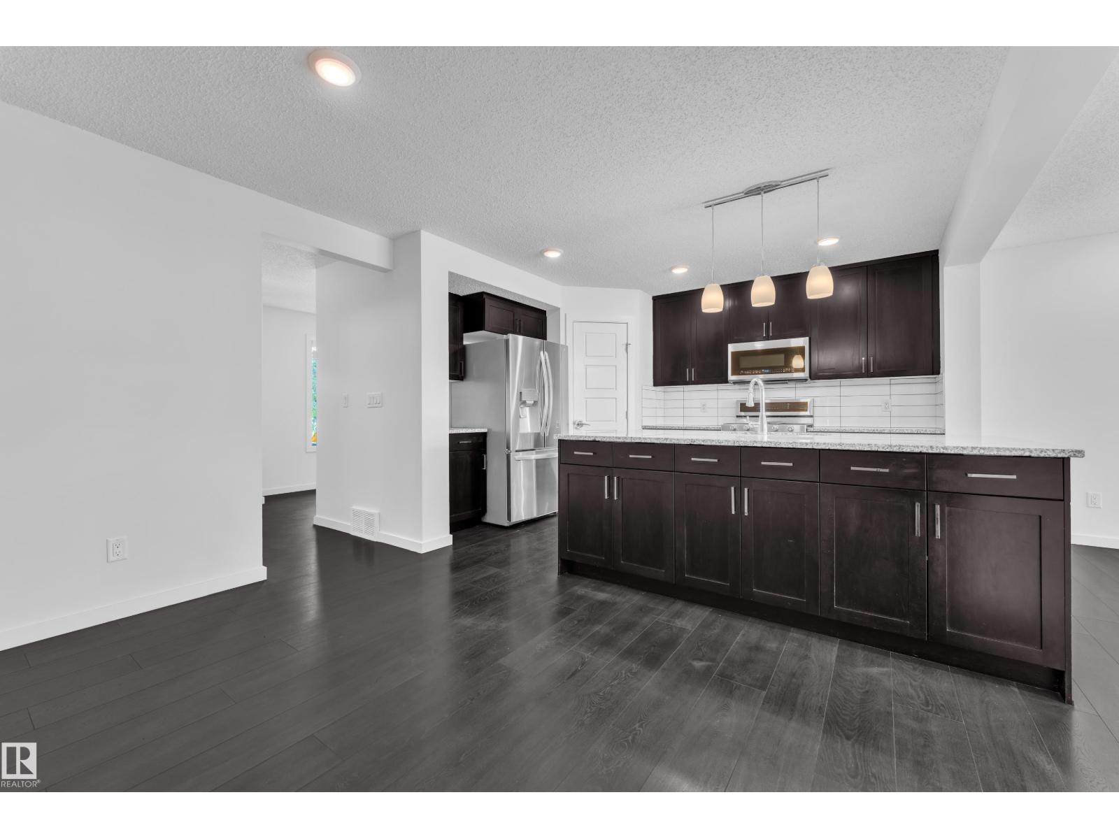 4118 6A ST NW - 18