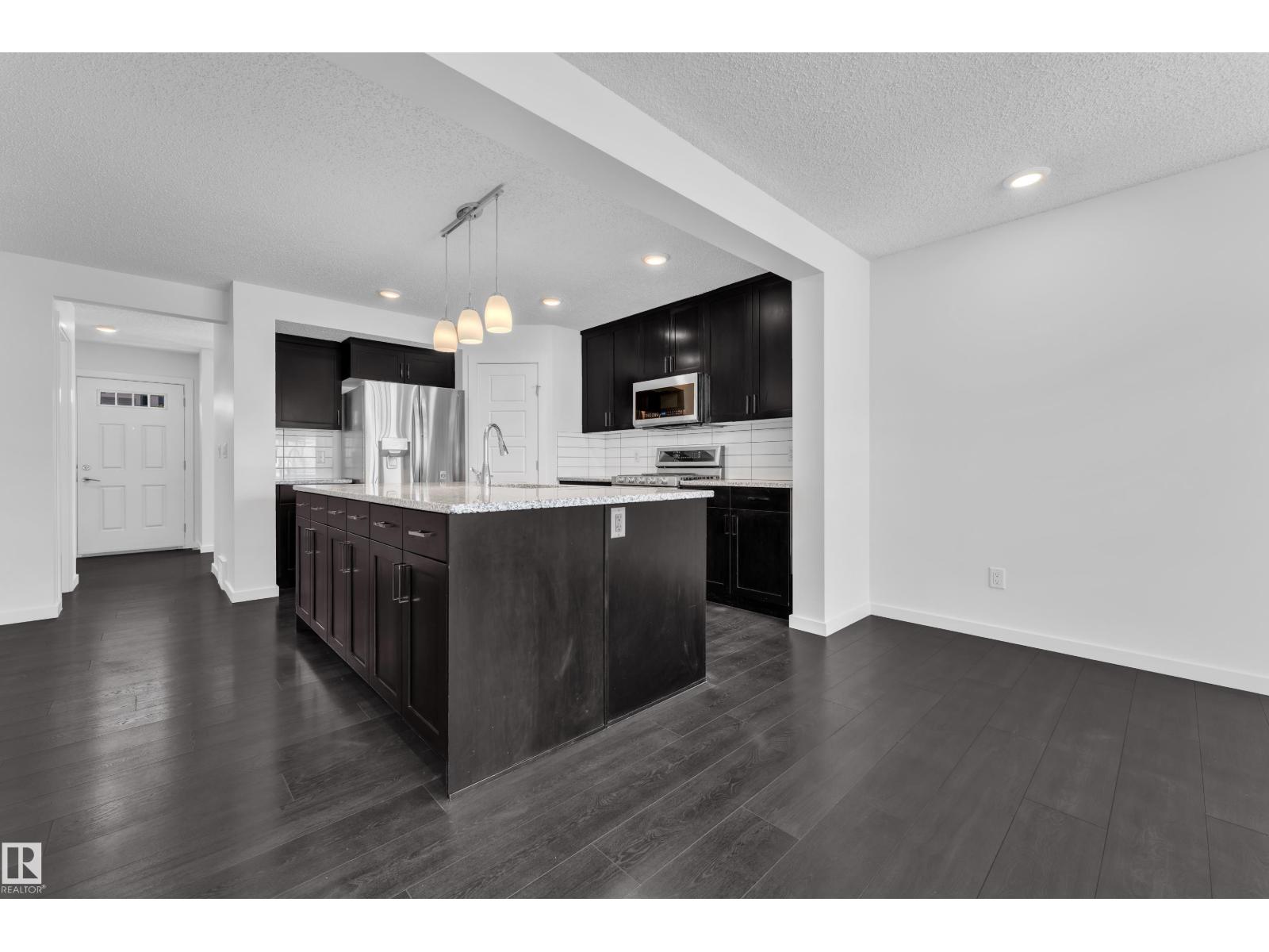 4118 6A ST NW - 19