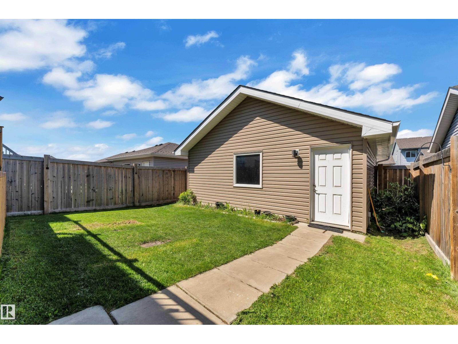4118 6A ST NW - 44