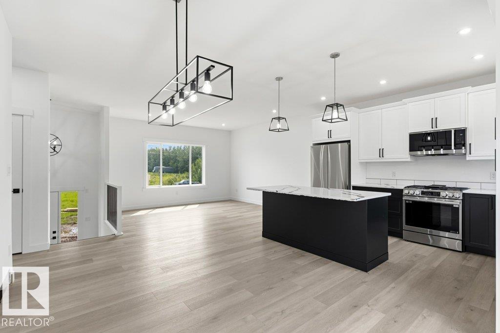 #401 55108 RANGE ROAD 15 - 21