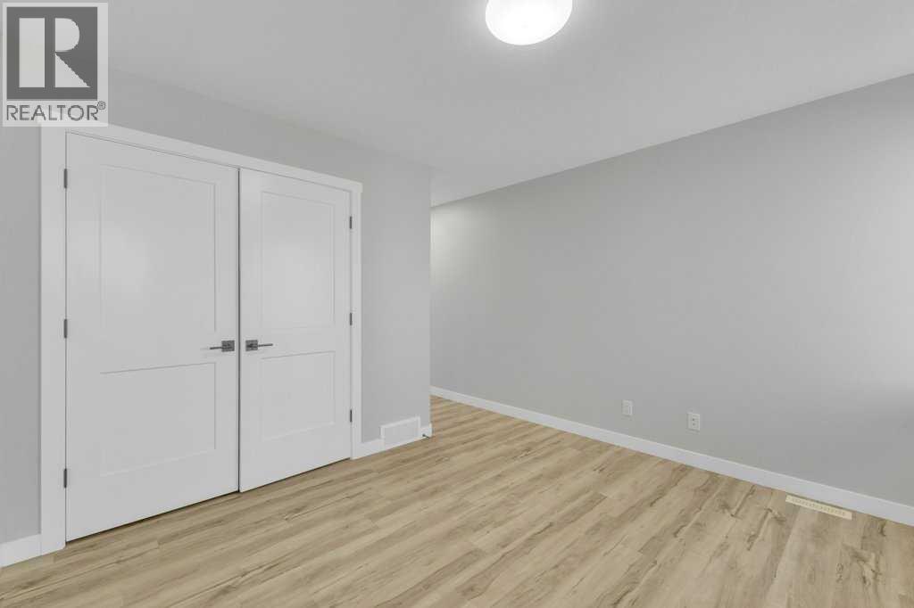 47 Bay View Street - 24