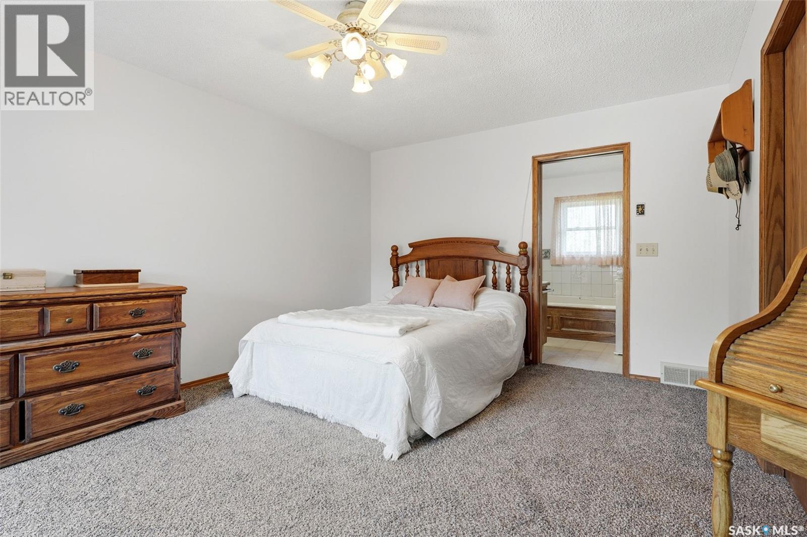 6703 Maplecrest PLACE - 29