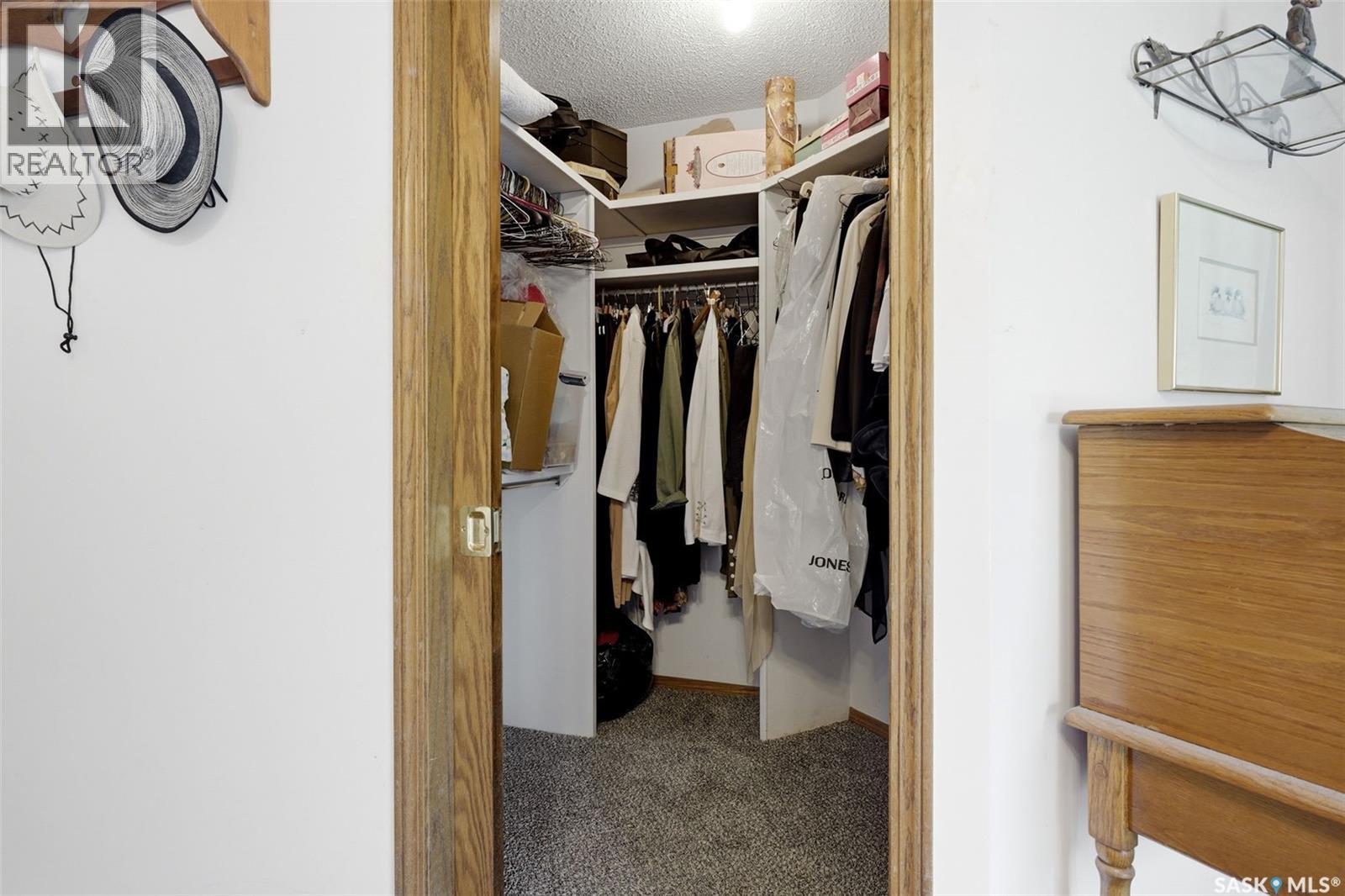 6703 Maplecrest PLACE — photo 35