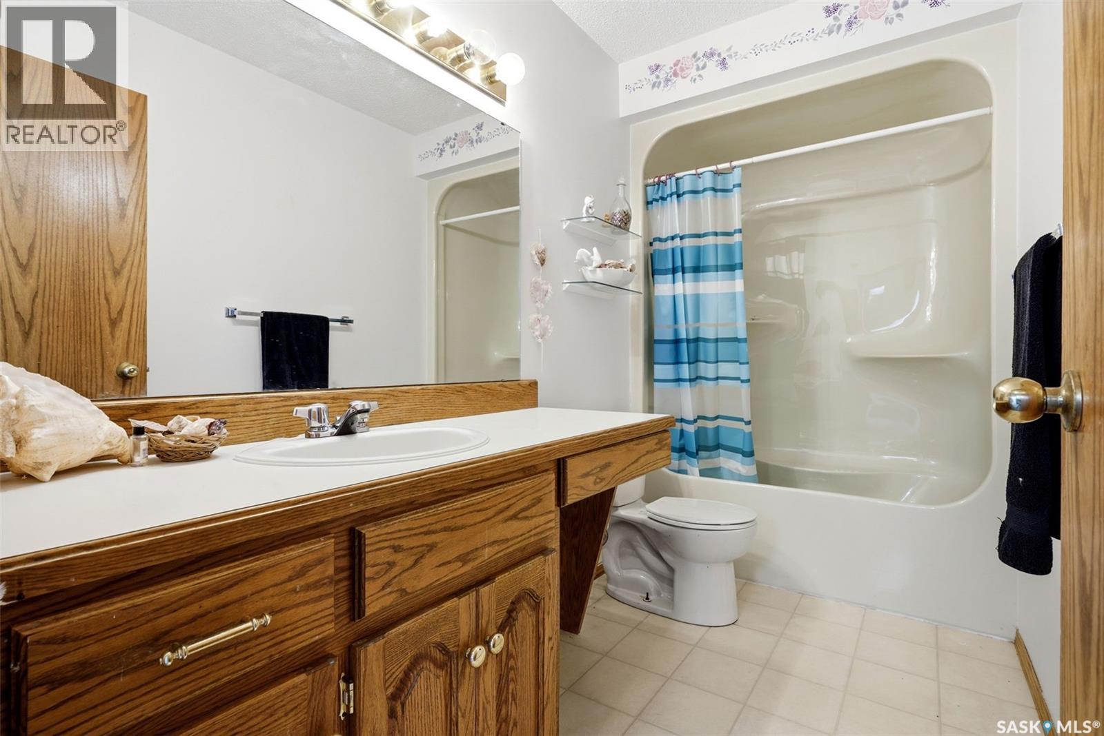 6703 Maplecrest PLACE — photo 38