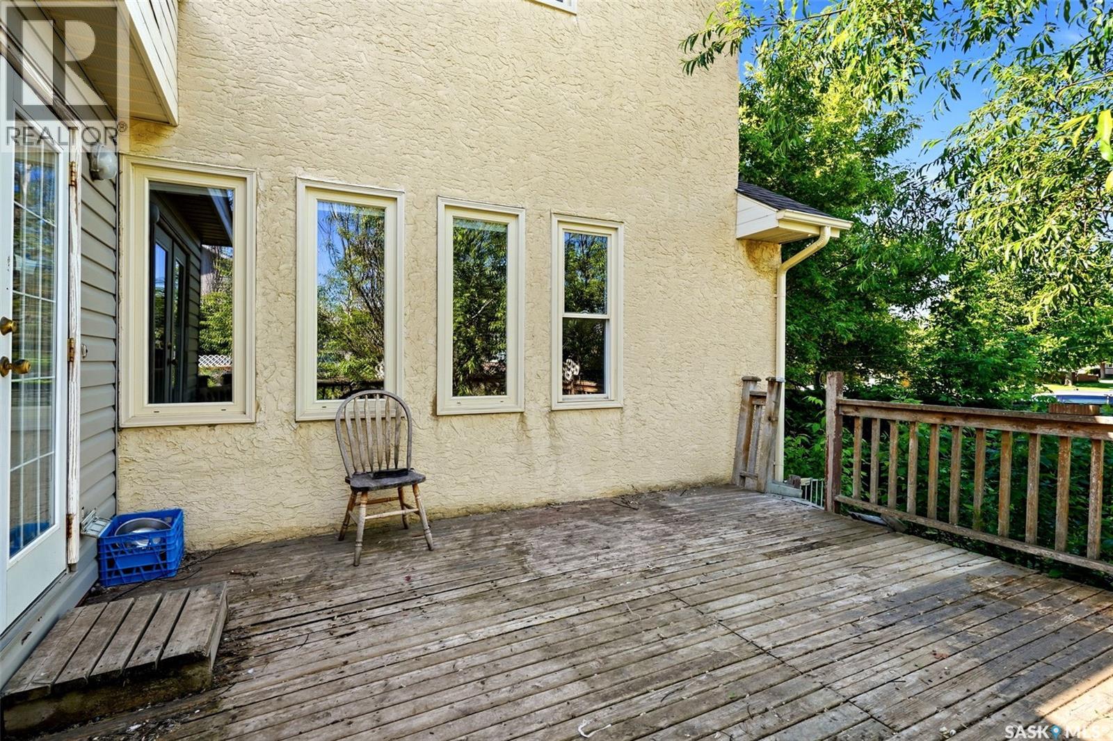 6703 Maplecrest PLACE - 53