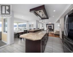 Living room - 4244 Beach Avenue, Peachland, BC V0H1X6 Photo 34