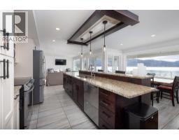 Kitchen - 4244 Beach Avenue, Peachland, BC V0H1X6 Photo 35