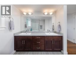 4244 Beach Avenue, Peachland, BC V0H1X6 Photo 46