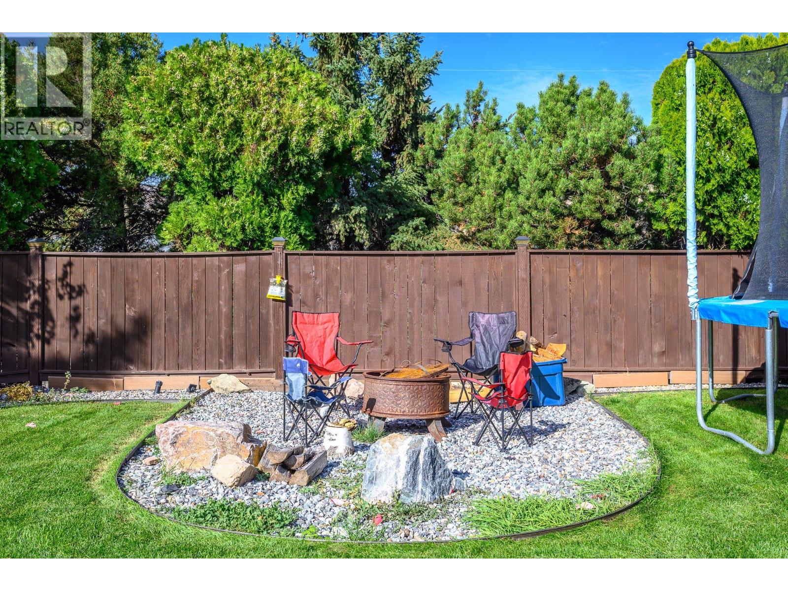 7590 Klinger Road - 30