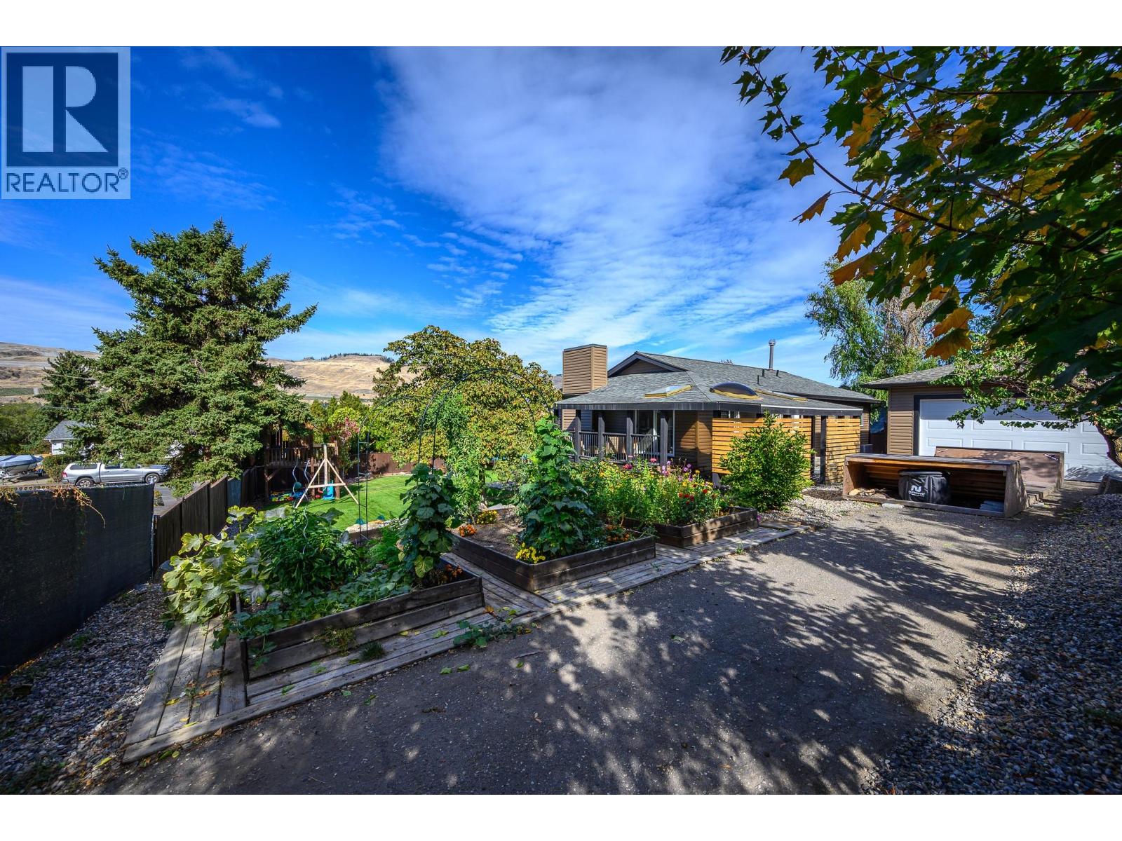 7590 Klinger Road - 35