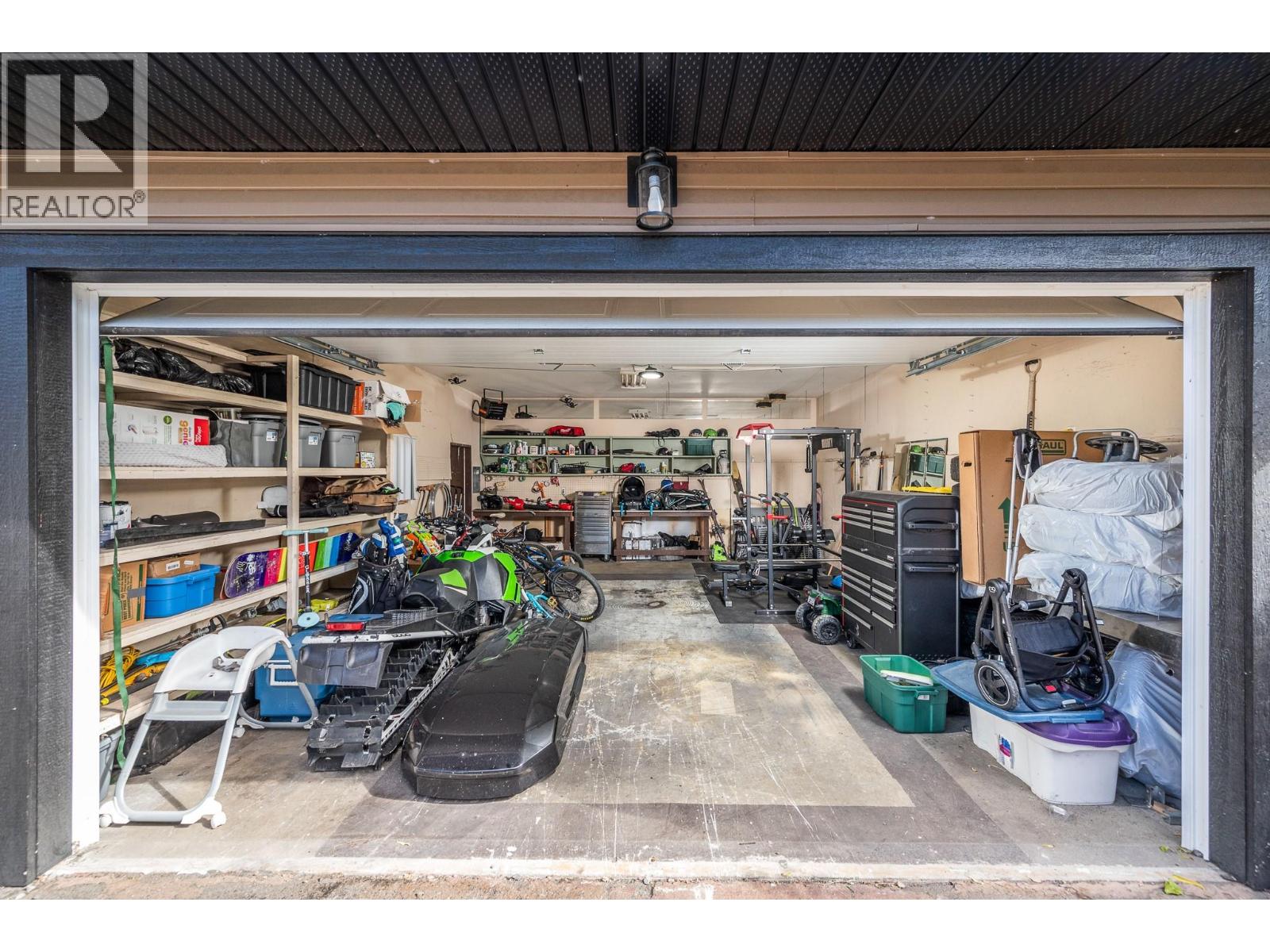 7590 Klinger Road - 38