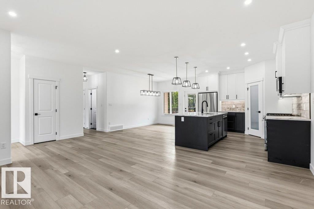 #100 54127 RGE ROAD 30 - 22