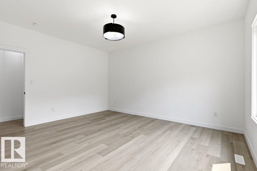 #100 54127 RGE ROAD 30 - 56