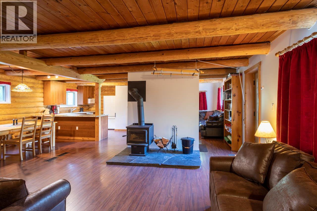 823 CRANDALL Road - 8