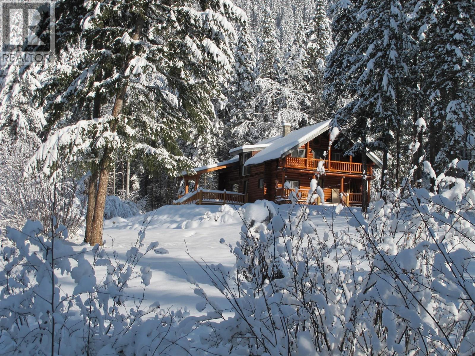 823 CRANDALL Road - 2