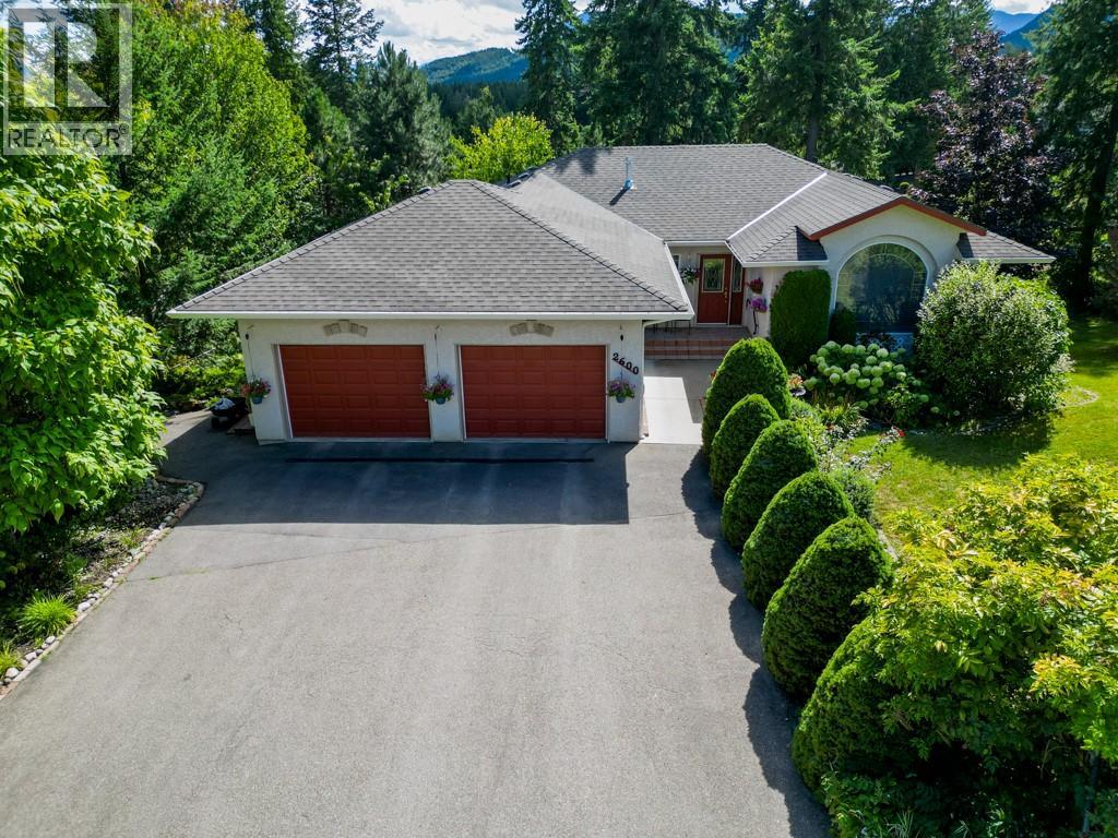 2600 Fairway Place - 1